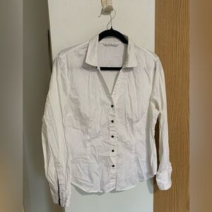 4 for $10! Peter Nygard White Collared Shirt